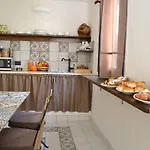 Agora Panoramic Bed & Breakfast 3*