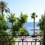 Agora Panoramic Bed & Breakfast 3*