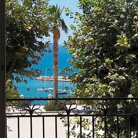 Agora Panoramic