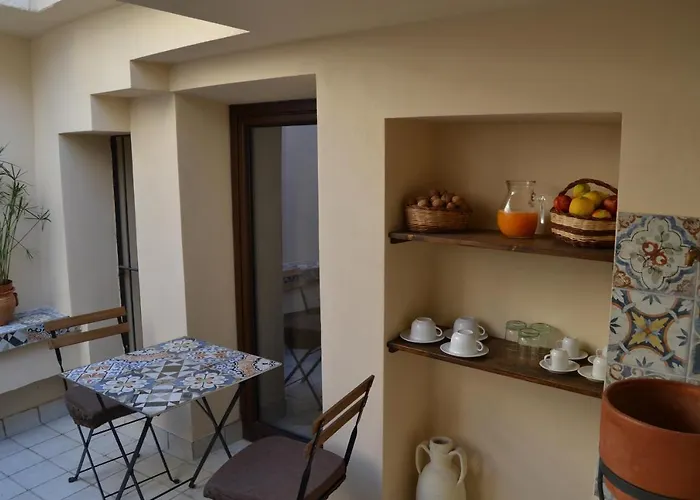 住宿加早餐酒店 Agora Panoramic 夏卡