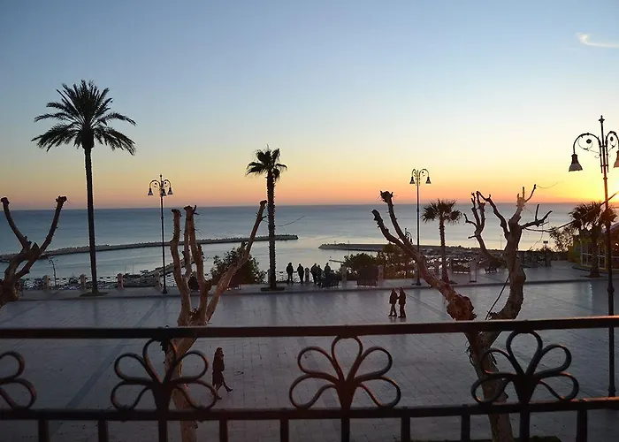 Agora Panoramic Bed & Breakfast 3*