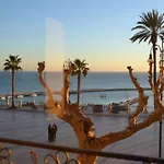 Agorà Panoramic 3*